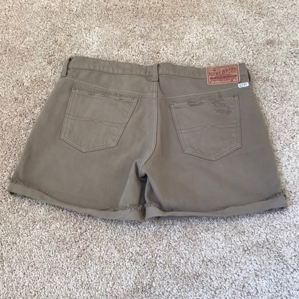 LUCKY BRAND size 6 light Olive boyfriend shorts - Picture 6 of 11